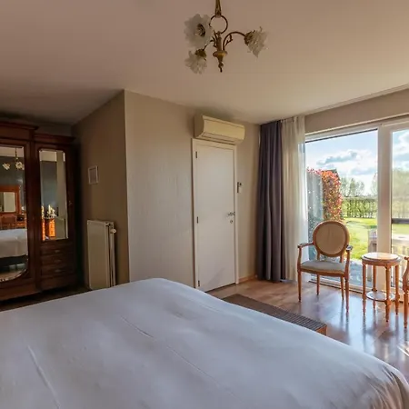 Bed & Breakfast Apollonia 4*