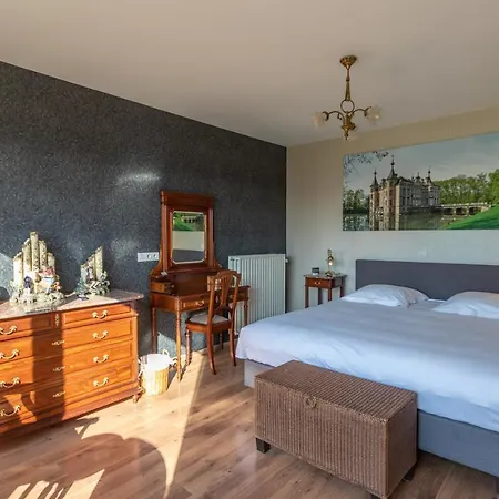 Apollonia Bed & Breakfast 4*